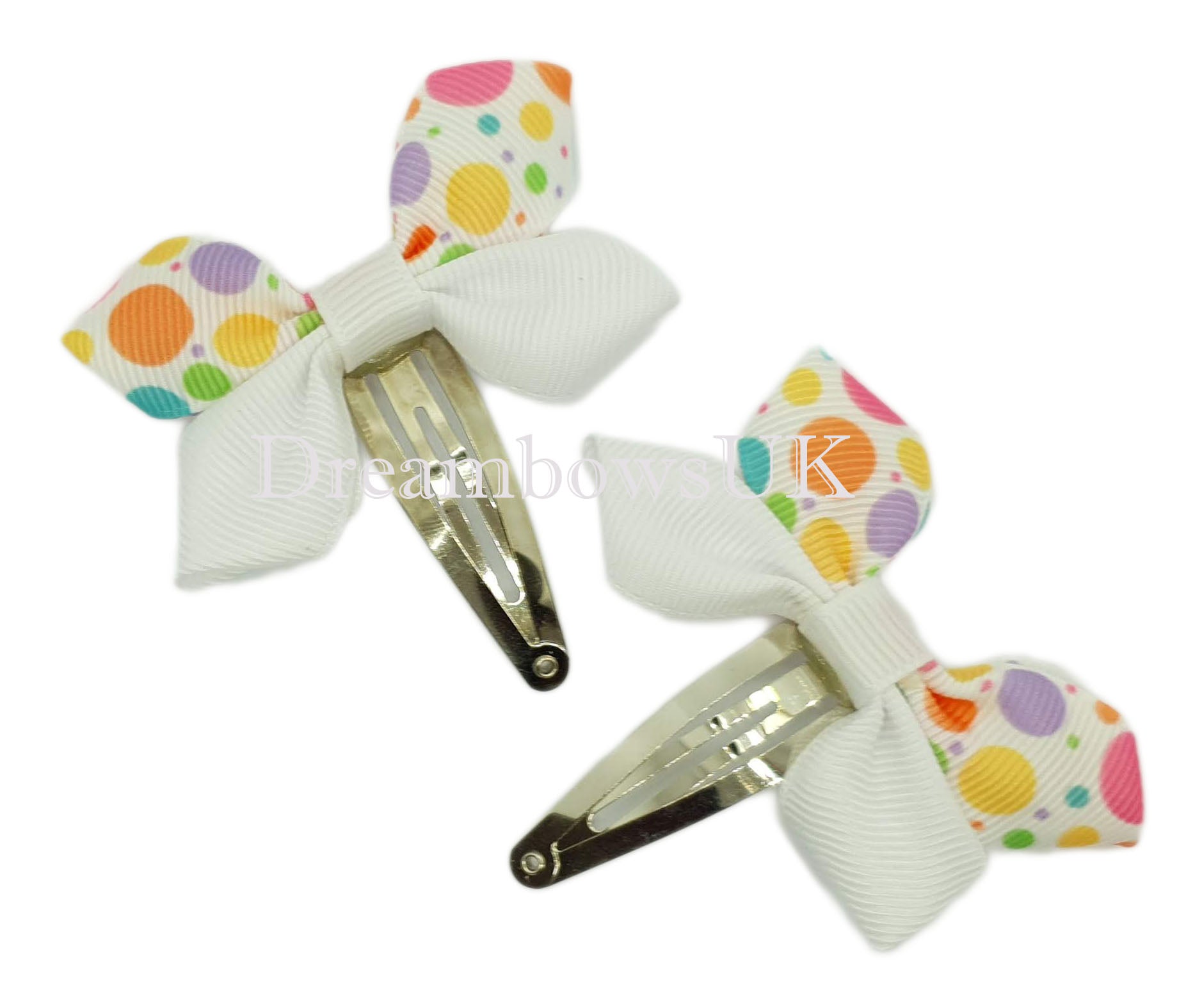 Spotty bows, snap clips